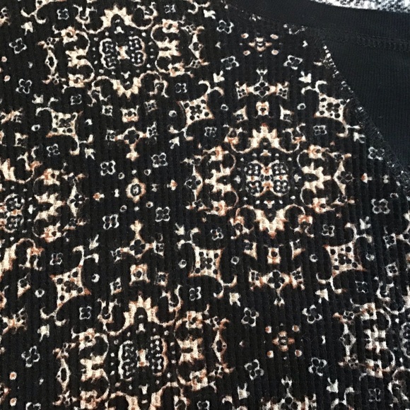 Free People Black Floral Thermal Top Early Night Oversized Cotton Size Small - Picture 8 of 11